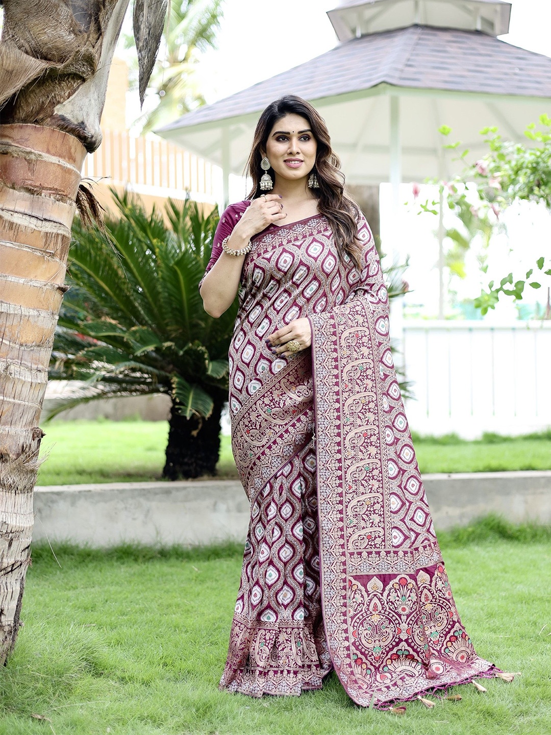 

Anaita Woven Design Zari Pure Silk Kanjeevaram Saree, Purple