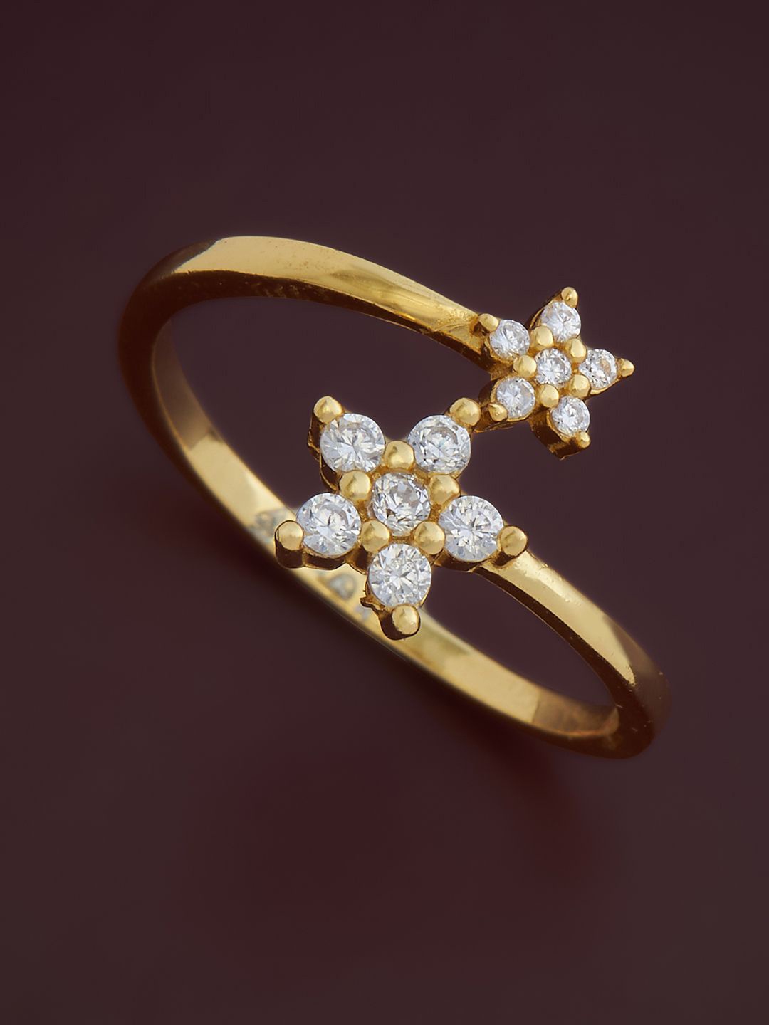 

Kushal's Fashion Jewellery 92.5 Pure Silver Gold-Plated Cubic Zirconia Studded Finger Ring