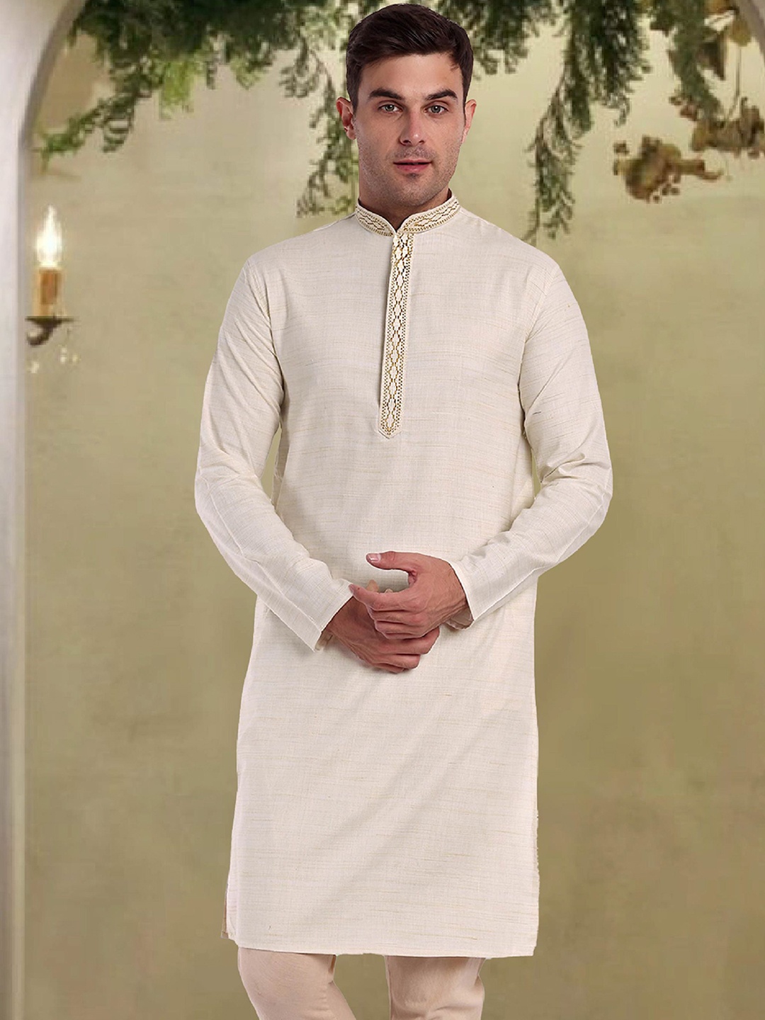 

Tesmare Thread Work Mandarin Collar Pure Cotton Straight Kurta, Beige