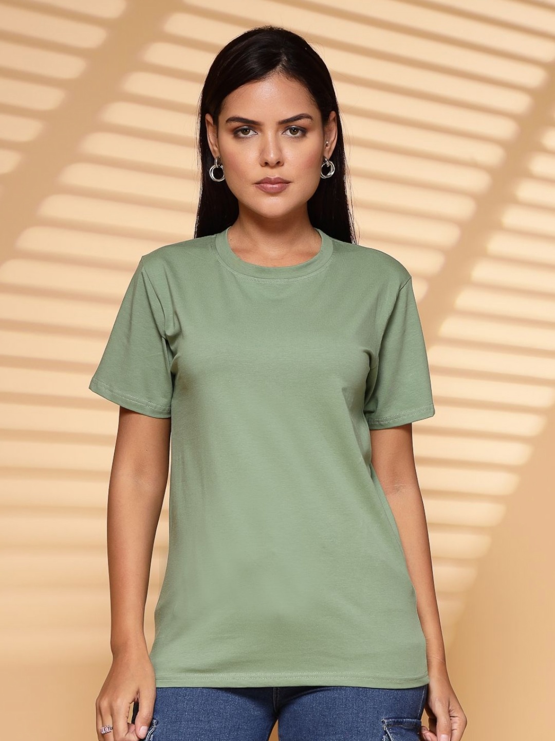 

TANYAA Unisex Bio Finish Solid Round Neck Cotton T-shirt, Green