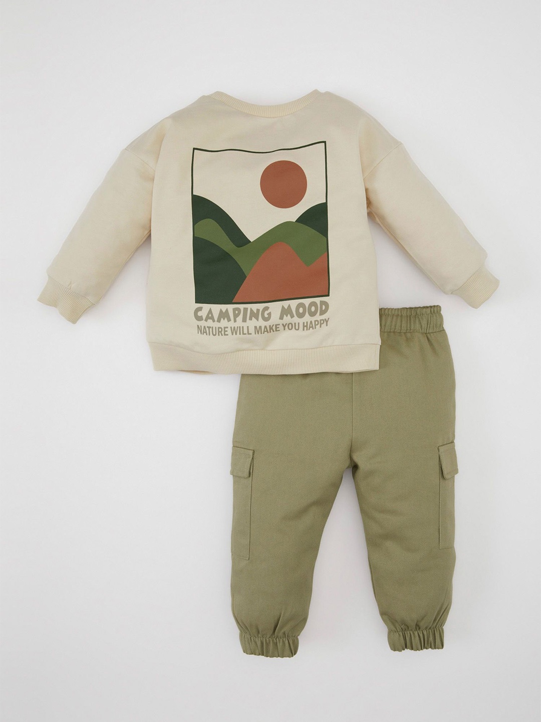 

DeFacto Infants Boys Graphic Printed Pure Cotton Sweatshirt With Joggers, Khaki