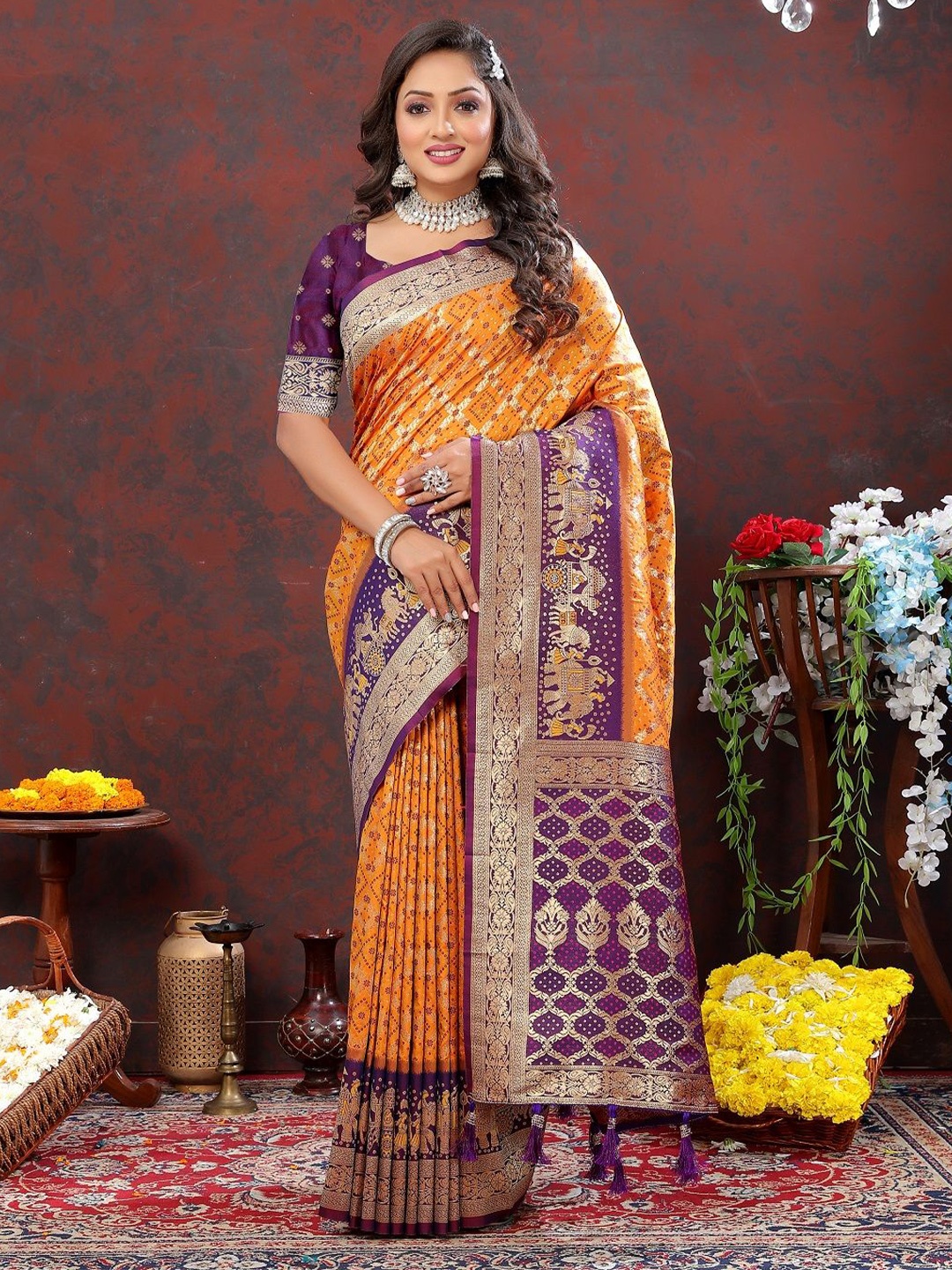 

MOKSHA DESIGNS Woven Design Zari Pure Silk Banarasi Saree, Orange