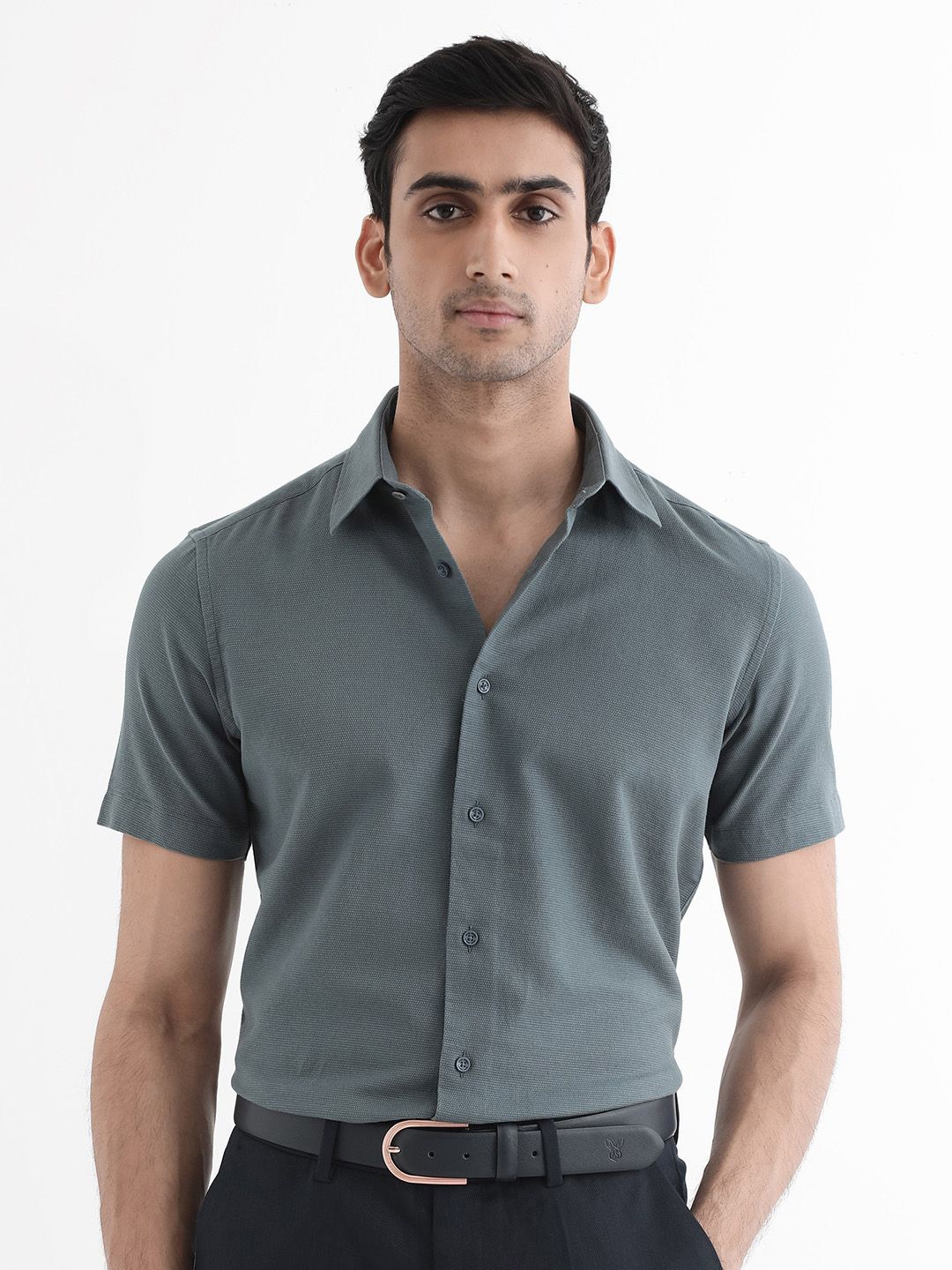

RARE RABBIT Men Comfort Spread Collar Solid Cotton Boxy Casual Shirt, Teal