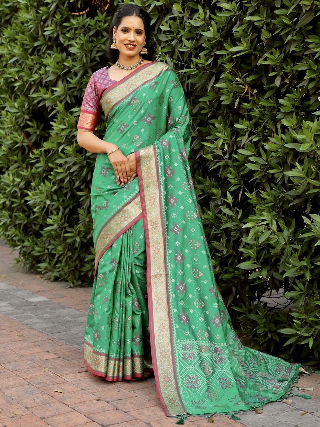 

Anaita Woven Design Pure Silk Patola Saree, Green