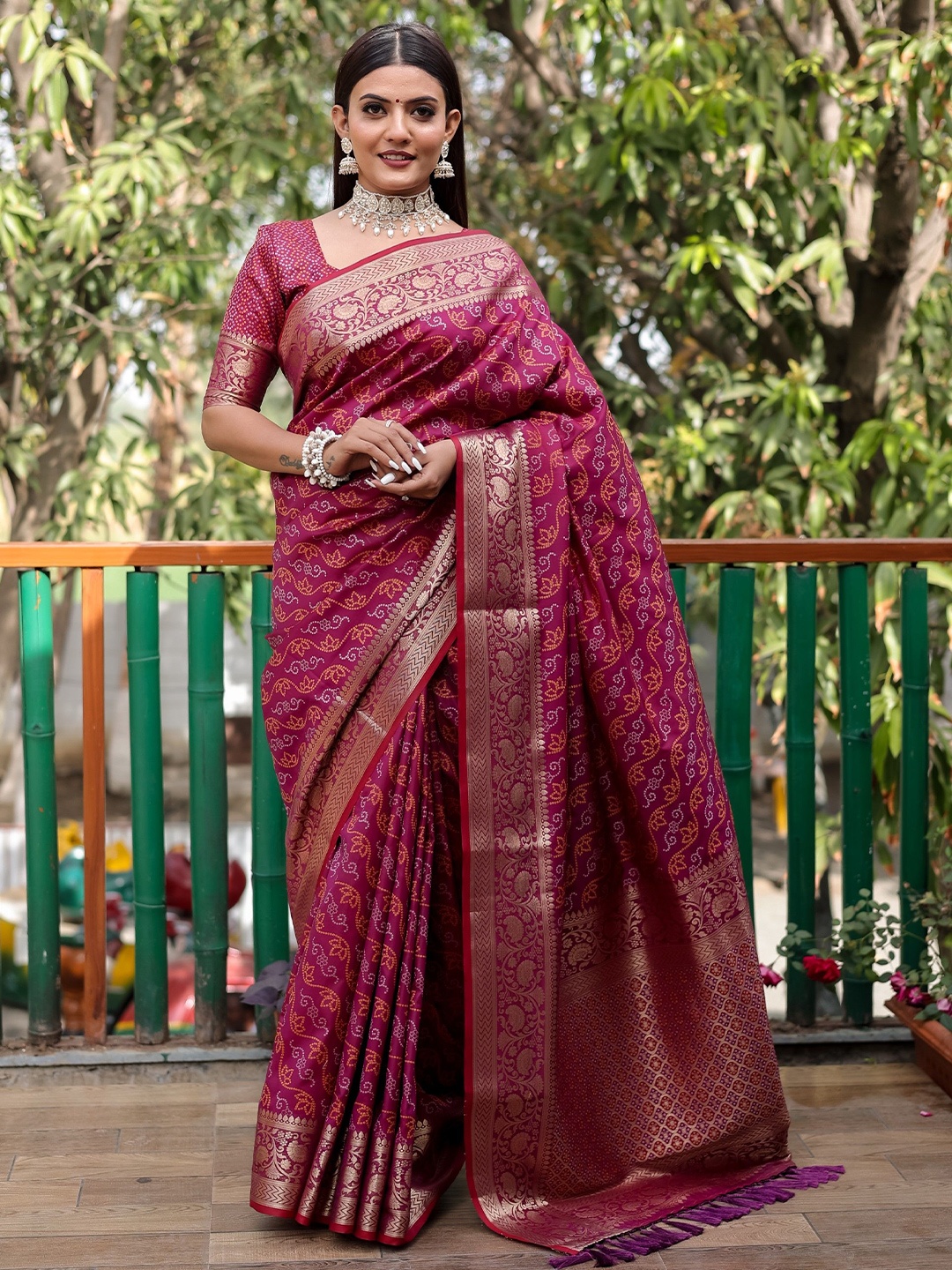 

Anaita Bandhani Printed Zari Woven Design Pure Silk Bandhani Saree, Purple