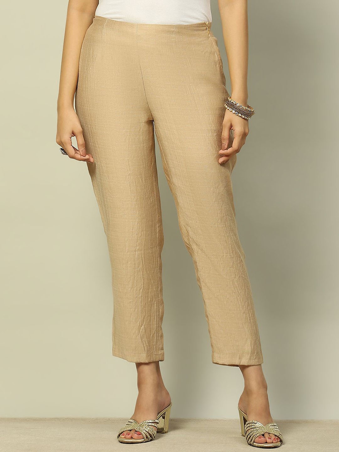 

Rangriti Women Comfort Trousers, Gold