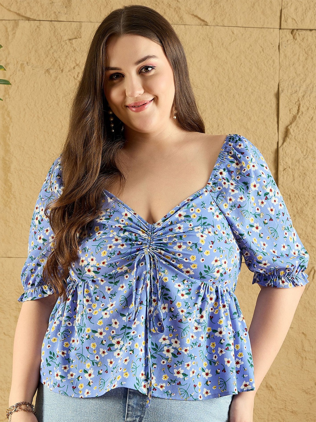 

Berrylush Curve Plus Size Women Floral Printed Sweetheart Neck Top, Blue