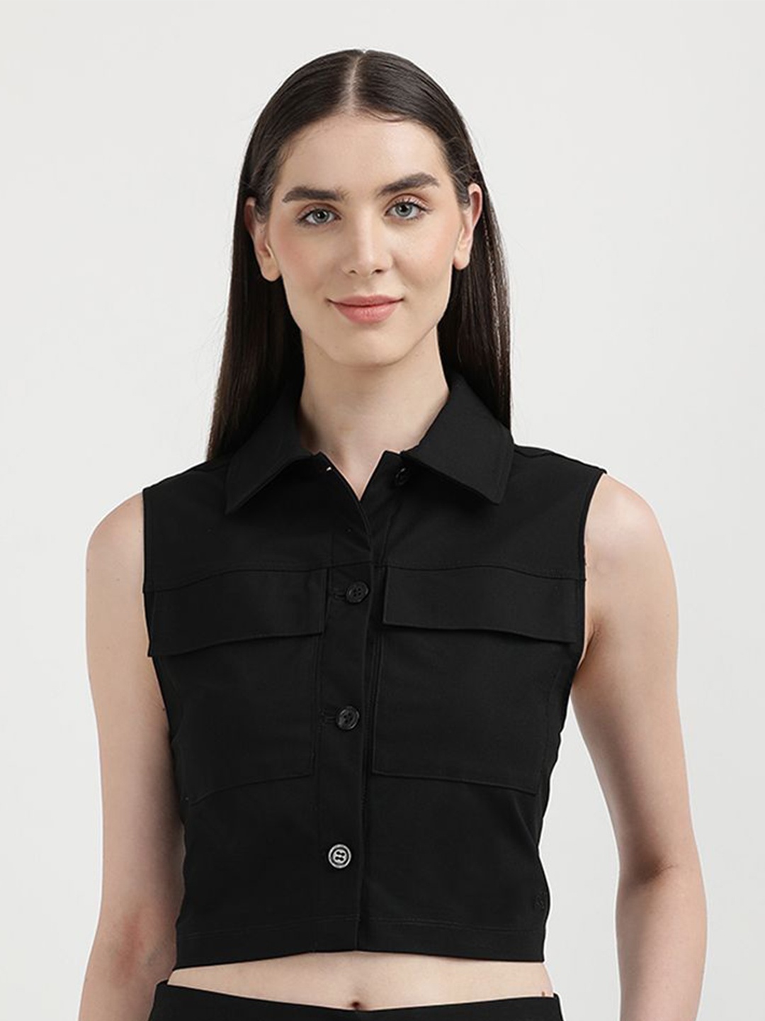 

Calvin Klein Jeans Shirt Style Crop Top, Black