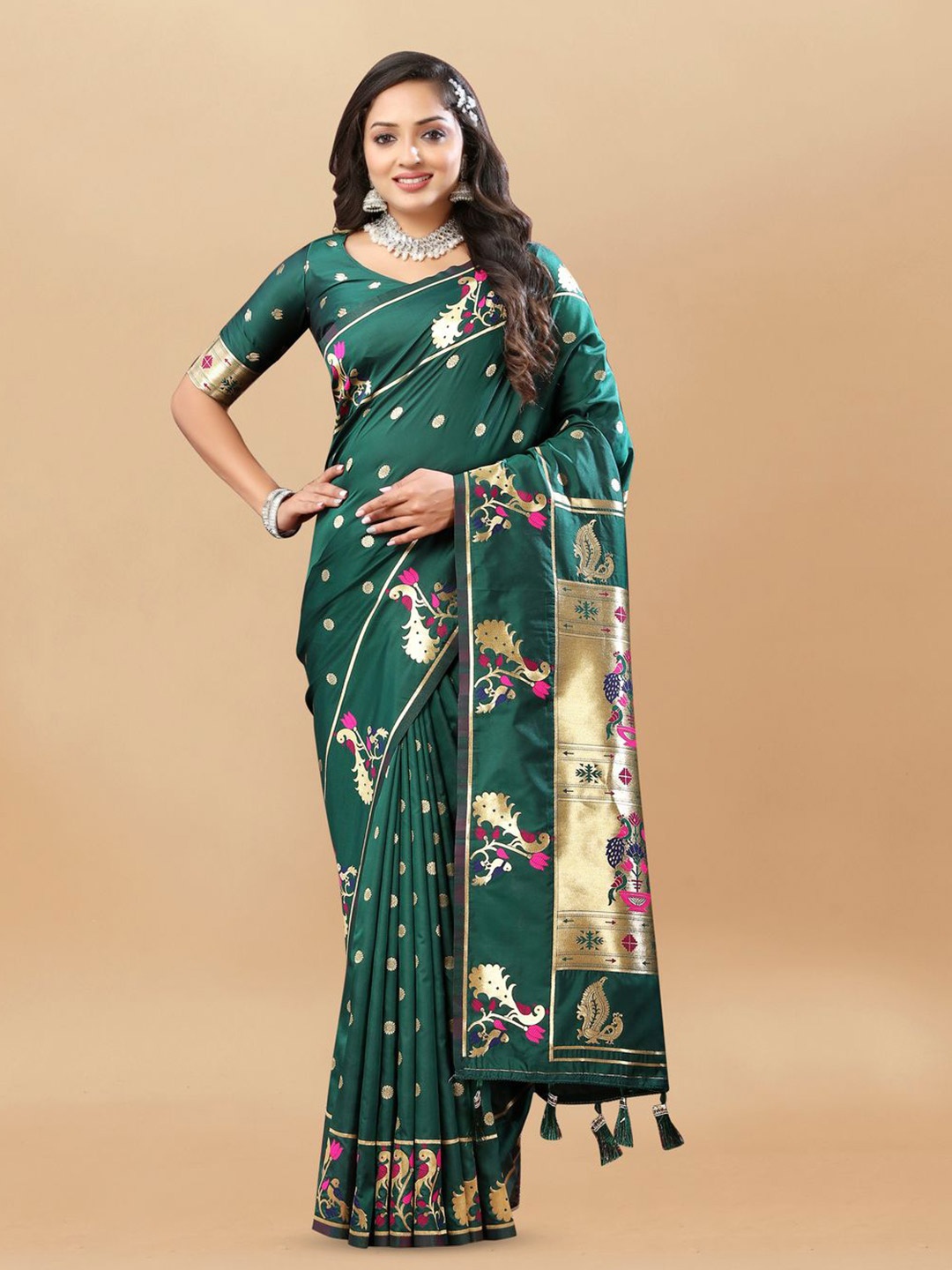 

MOKSHA DESIGNS Woven Design Zari Pure Silk Paithani Saree, Multi