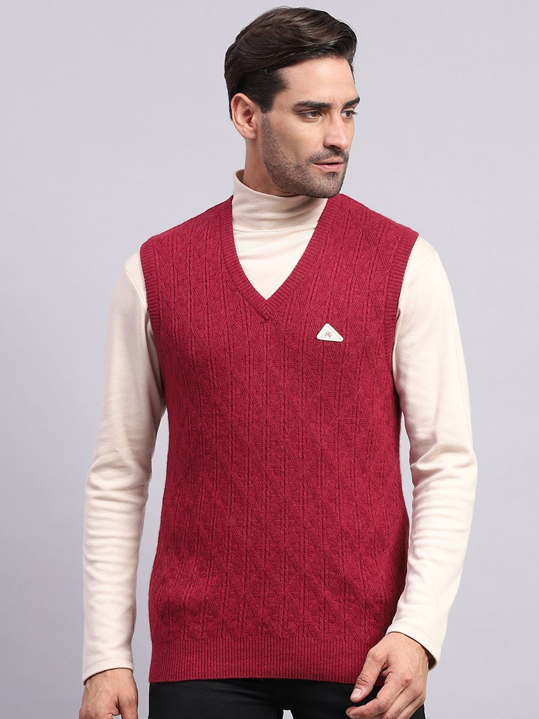 

Monte Carlo Men Self Design Sweater Vest, Maroon