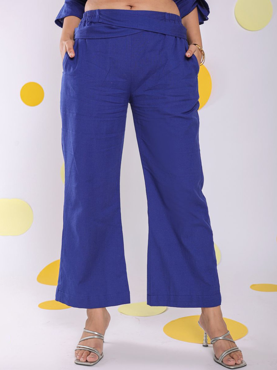 

KAORI BY SHREYA AGARWAL Women Relaxed Straight Leg High-Rise Trousers, Blue
