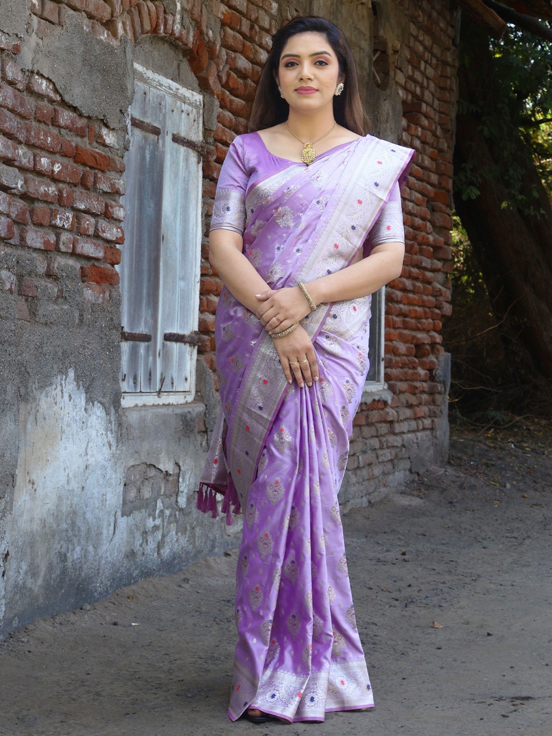 

Anaita Woven Design Zari Pure Silk Kanjeevaram Saree, Lavender