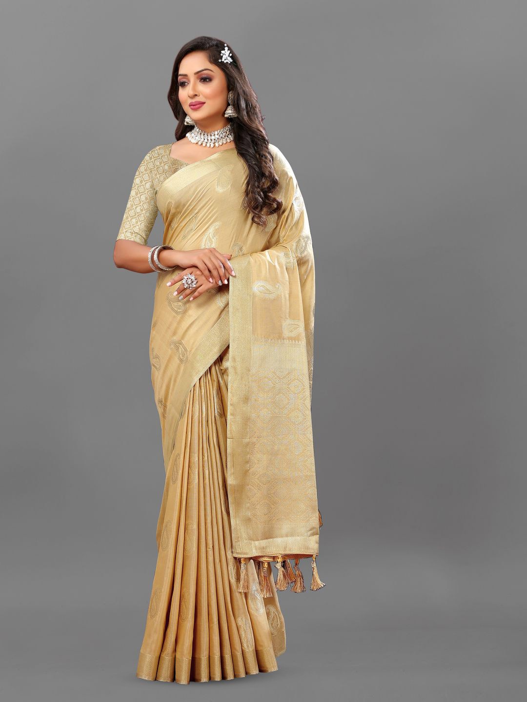 

MOKSHA DESIGNS Woven Design Zari Pure Silk Banarasi Saree, Beige