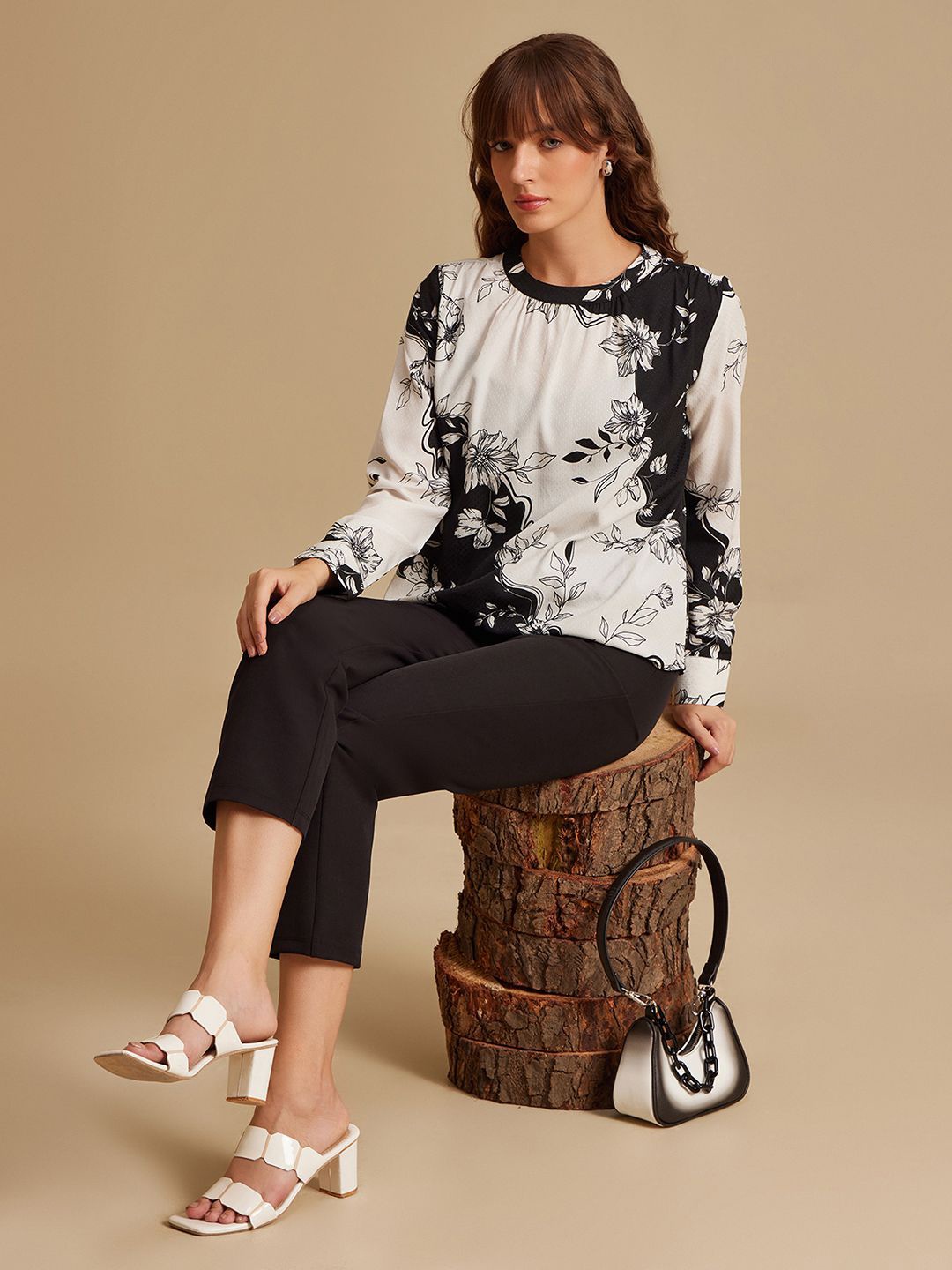 

Kazo Women Floral Printed Round Neck Top, Black