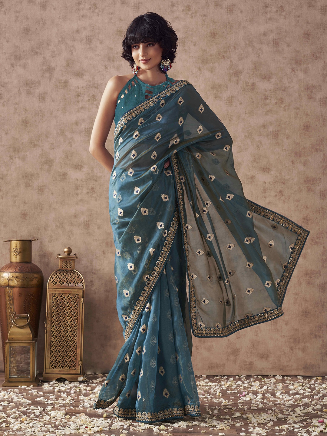 

Tikhi Imli Woven Design Zardozi Saree, Teal