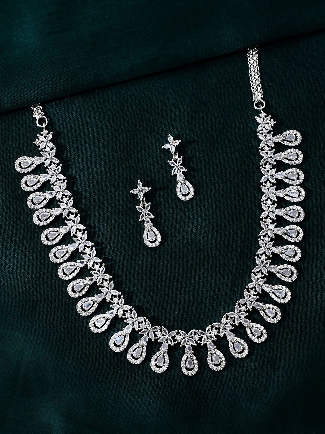 

Voylla Sparkling Elegance Rhodium-Plated American Diamond Studded Jewellery Set, Silver