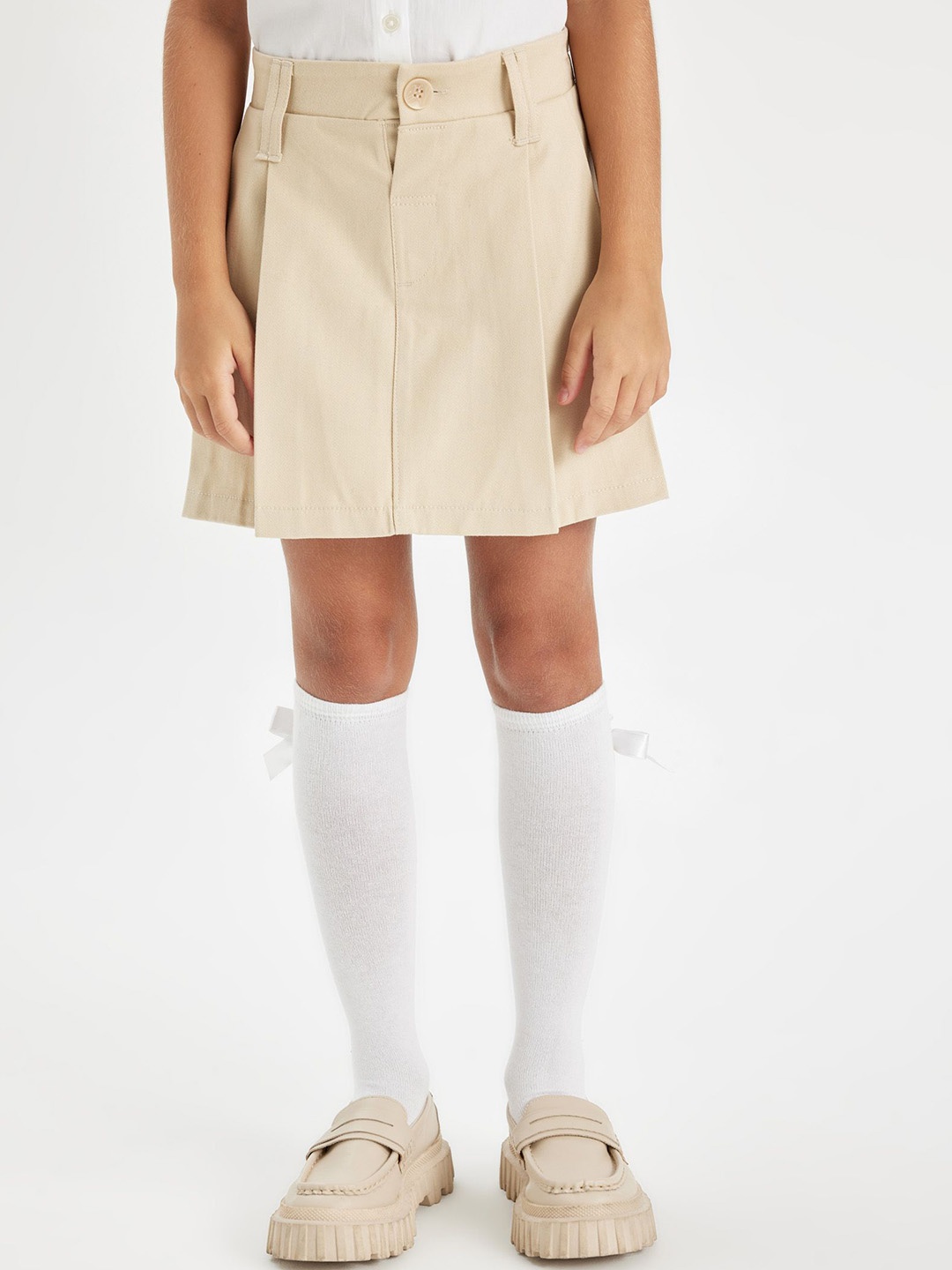 

DeFacto Girls Pleated Flared Above Knee Skirts, Beige