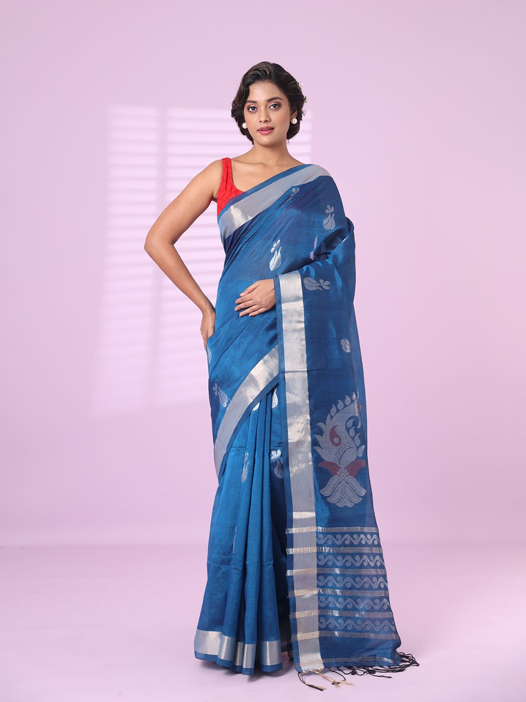 

Charukriti Woven Design Saree With Zari Border, Blue