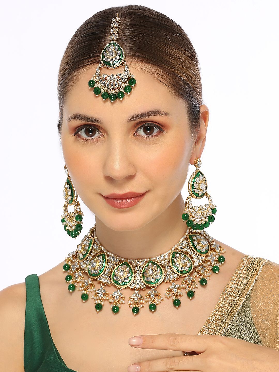 

Anouk Gold-Toned Stone-Studded & Beaded Jewellery Set