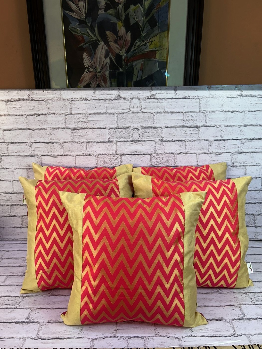 

Pink Parrot Gold-Toned & Red 5 Pieces Geometric Square Cushion Covers