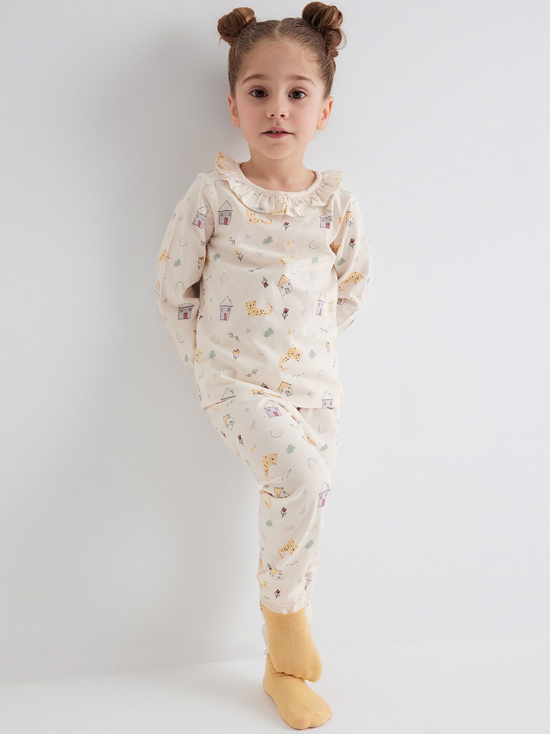 

DeFacto Girls Printed Pure Cotton Night Suit, Cream