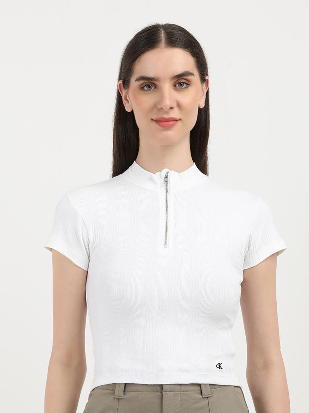 

Calvin Klein Jeans Women Solid Round Neck Cotton Top, White