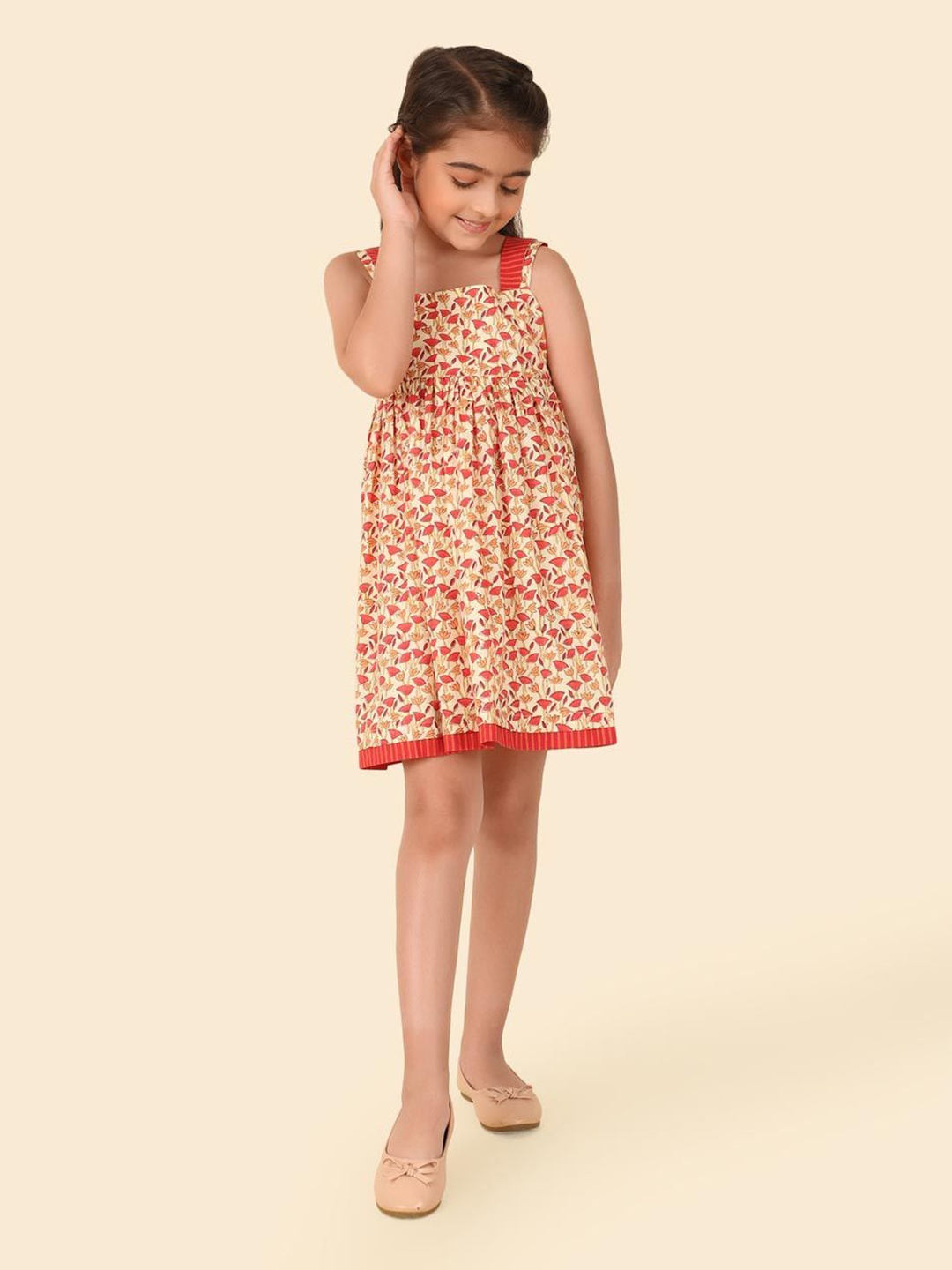 

Fabindia Girls Floral Printed A-Line Dress, Off white