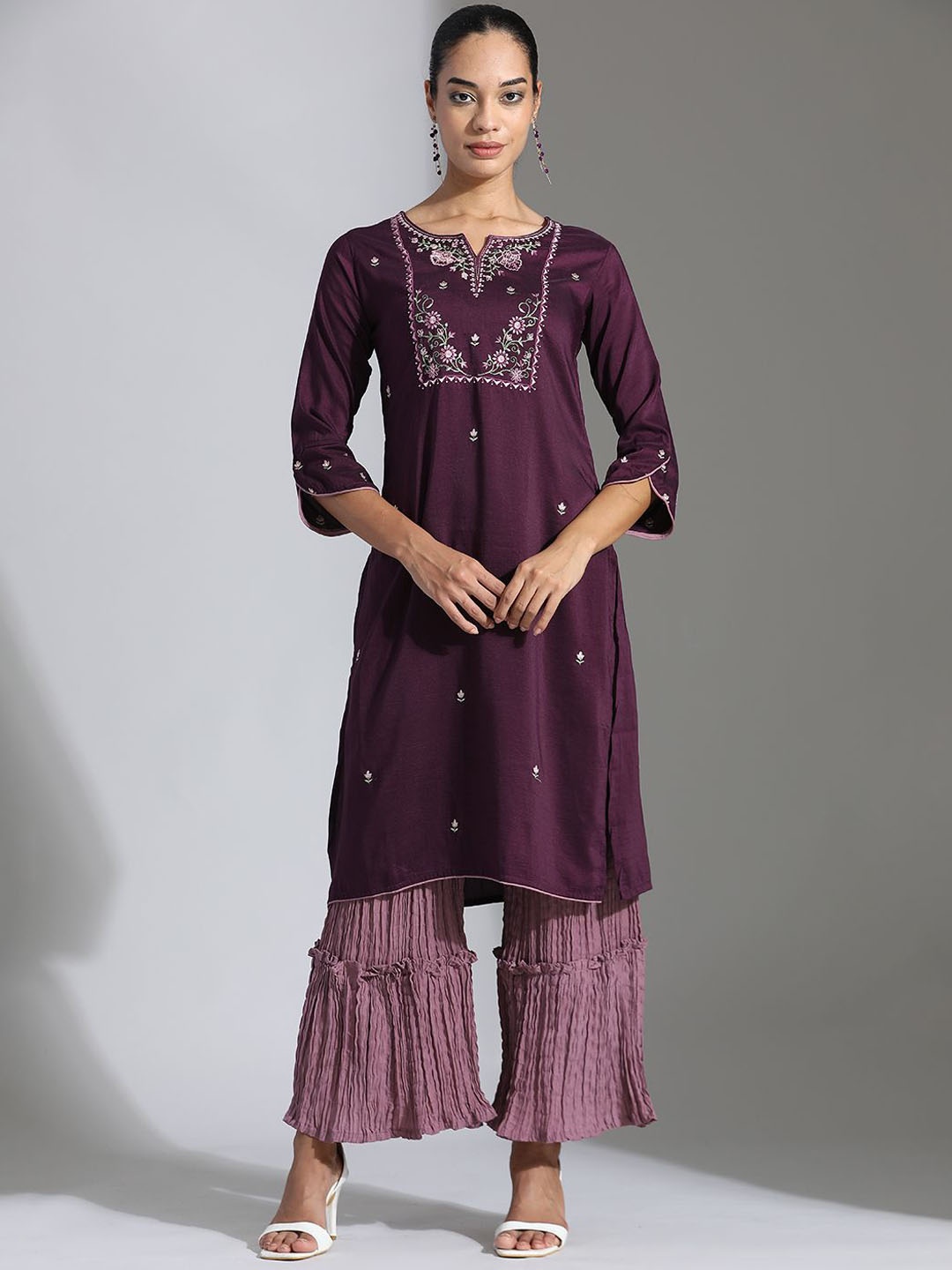 

Jaipur Kurti Floral Embroidered Notch Neck Straight Kurta With Palazzos & Dupatta, Purple