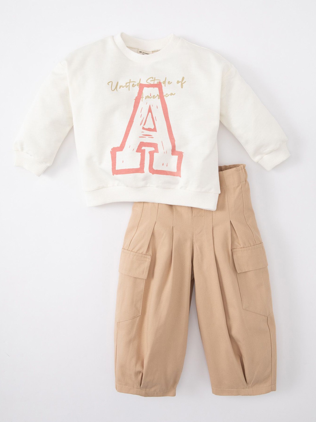 

DeFacto Girls Printed Sweatshirt With Trouser, White