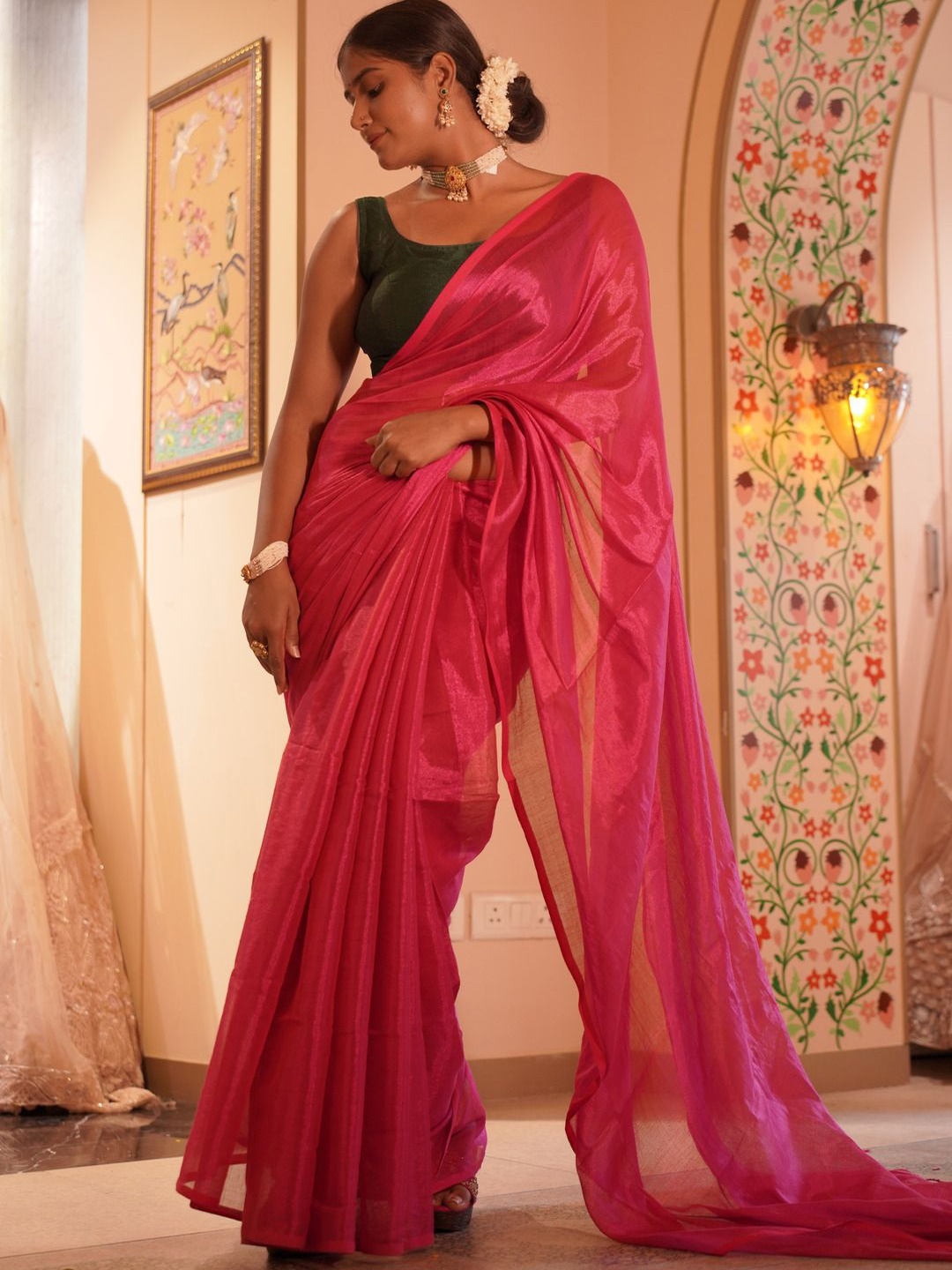 

Apaapi Threads of glory Tissue Saree, Pink