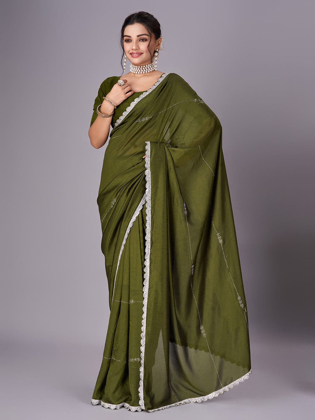 

Sitanjali Embellished Zari Jute Silk Saree, Green