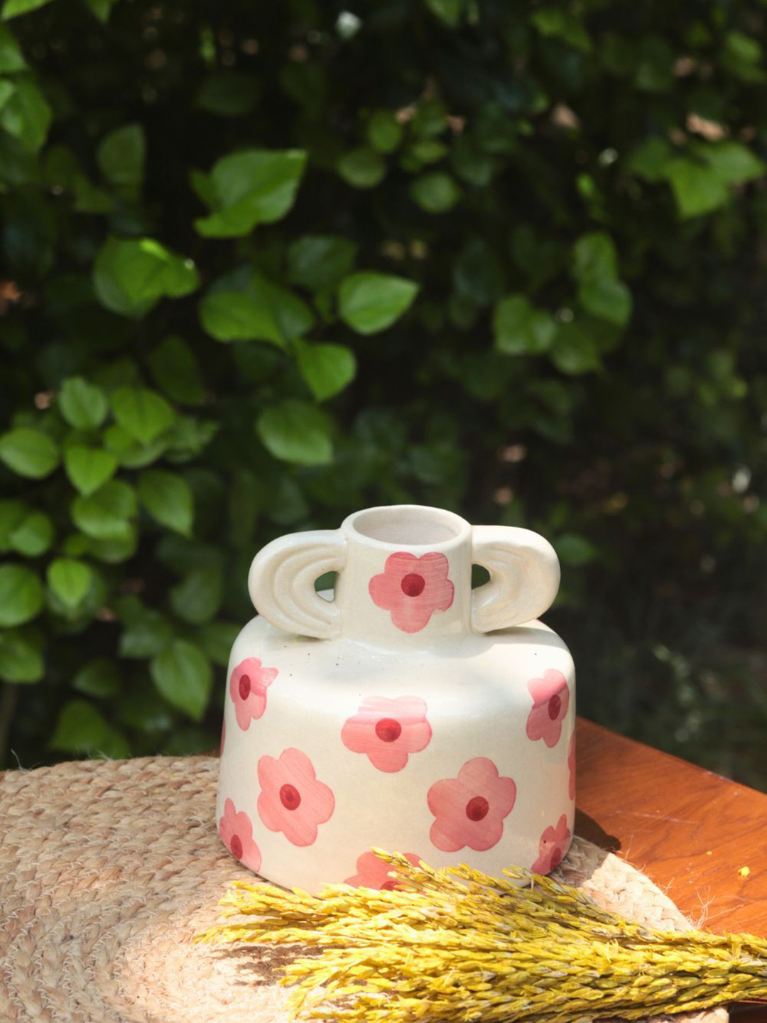 

WEAVING HOMES White & Pink Floral Printed Ceramic Flower Vases
