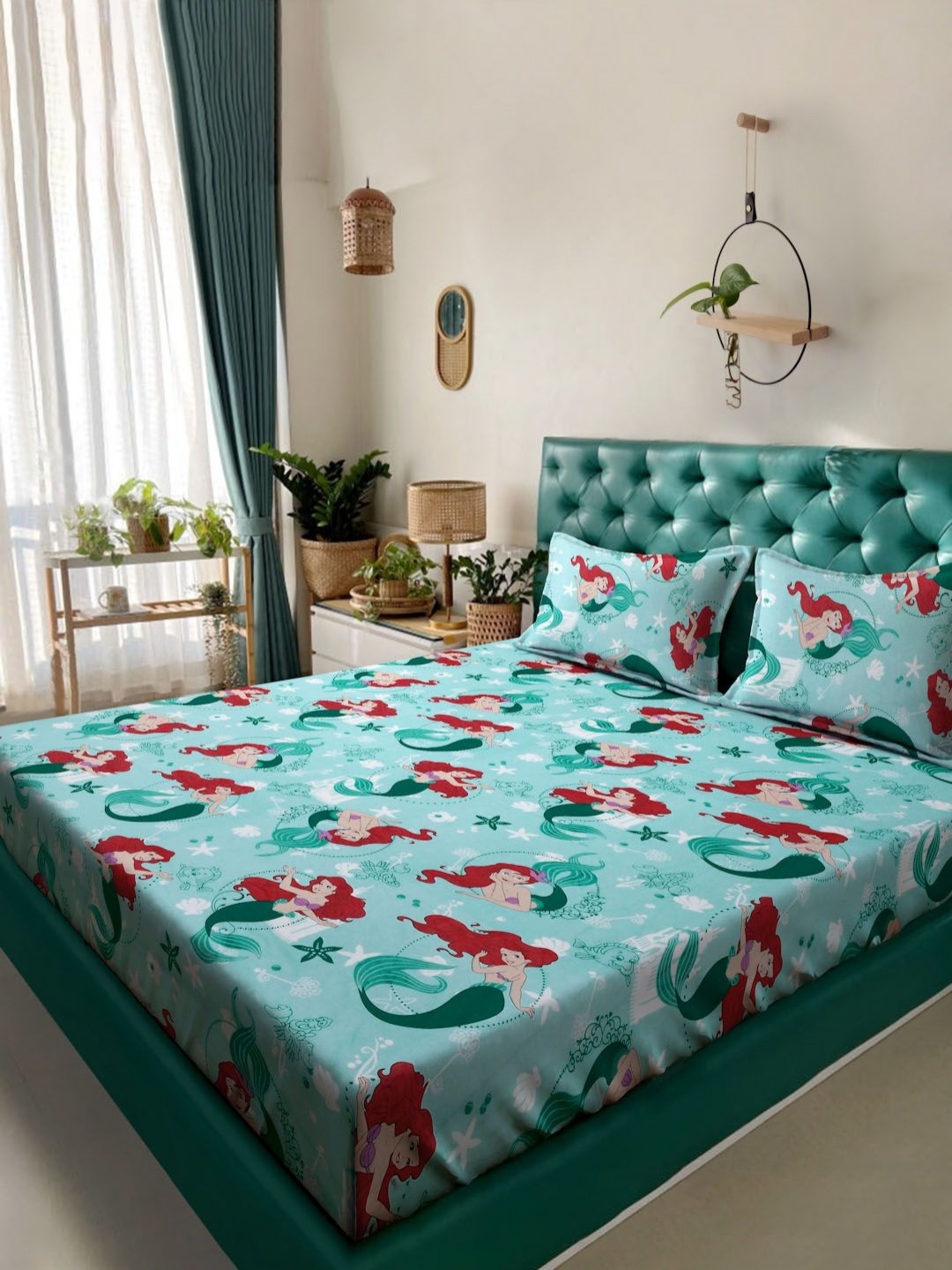 

KLOTTHE Turquoise Blue Printed 400 TC Pure Cotton Double King Bedsheet & 2 Pillow Covers