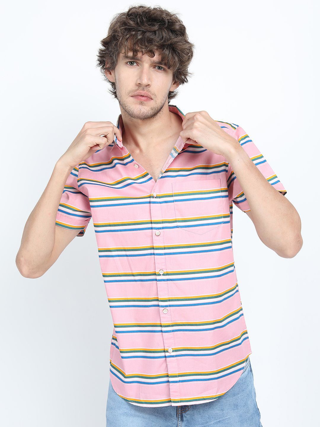 

HIGHLANDER Men Slim Fit Horizontal Stripes Opaque Striped Casual Shirt, Pink