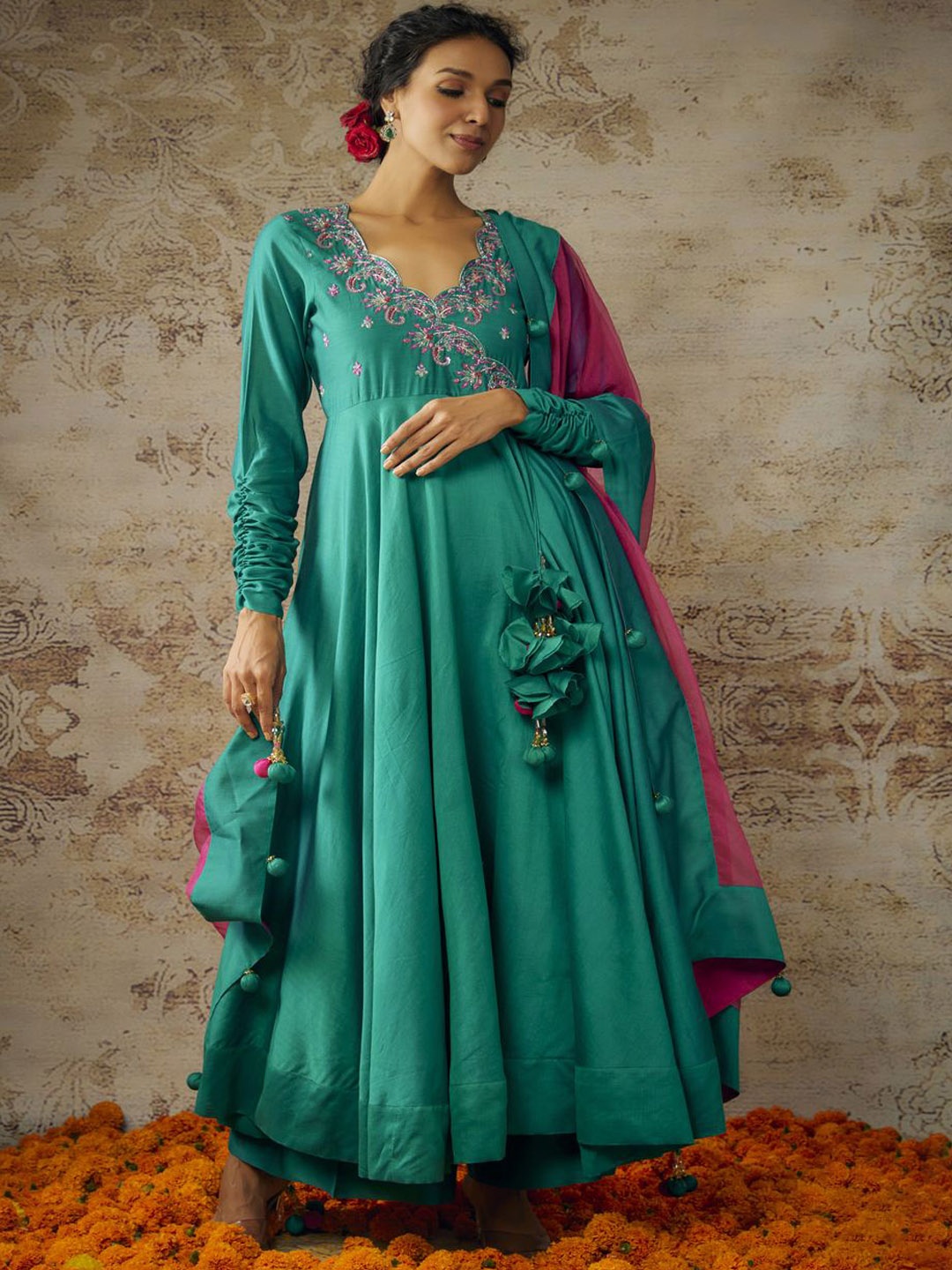 

The Aarya Ethnic Motifs Embroidered Thread Work Anarkali Kurta With Trousers & Dupatta, Green