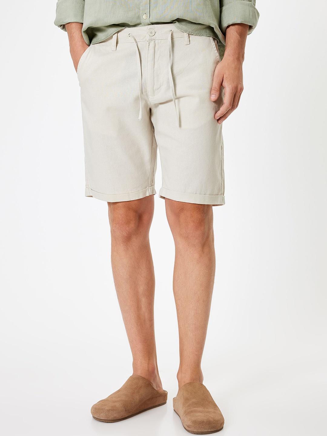 

Koton Men Linen Chino Shorts, Beige