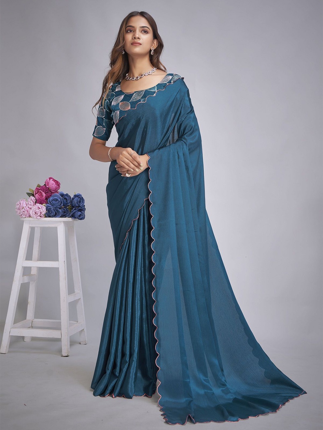 

APNISHA Embroidered Pure Chiffon Saree, Teal