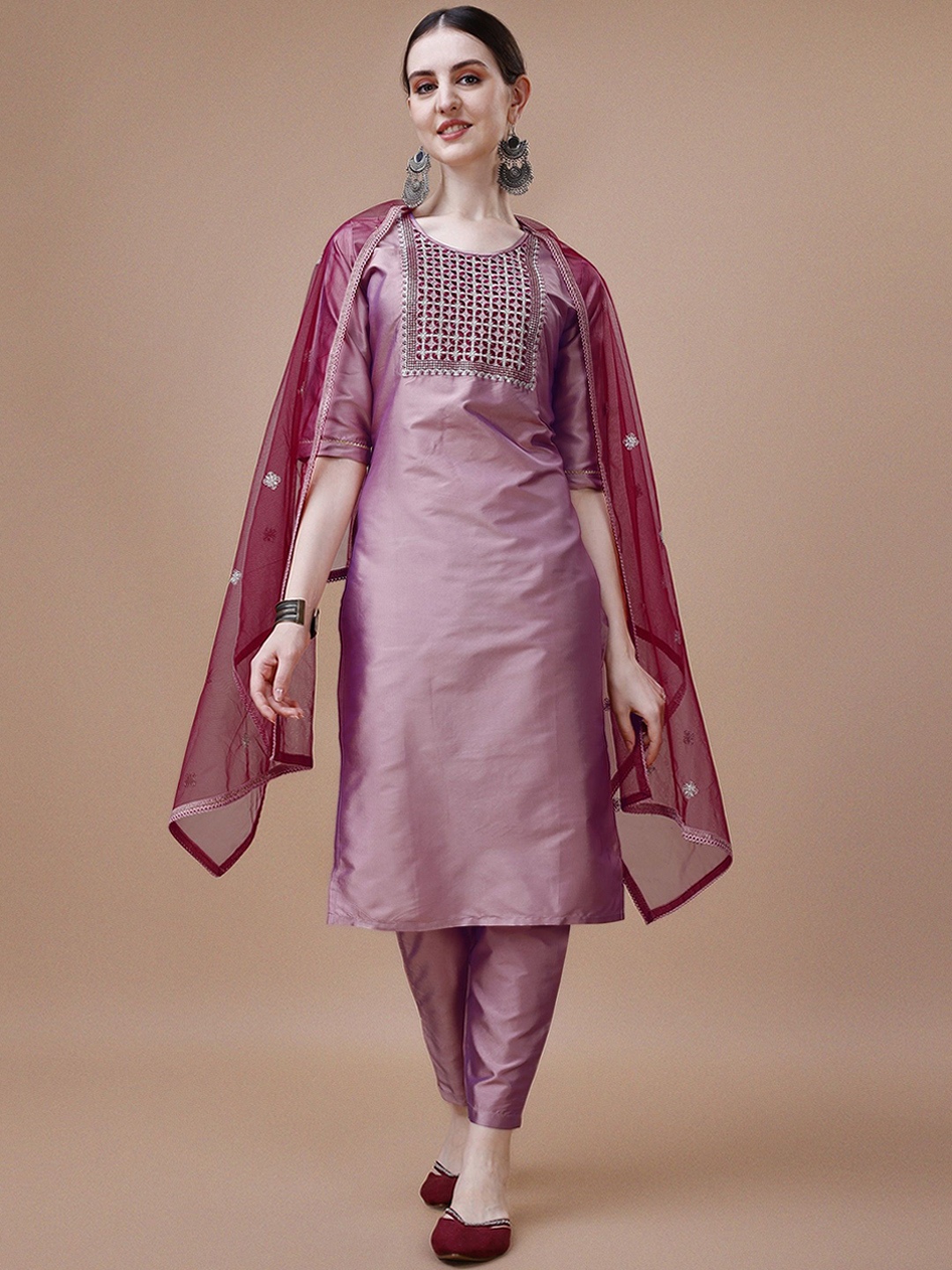 

AYUKTA INTERNATIONAL Embroidered Yoke Design Round Neck Kurta with Trousers & Dupatta, Pink