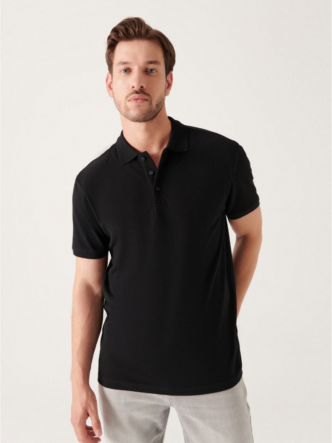 

AVVA Men Solid Polo Collar Cotton T-Shirt, Black