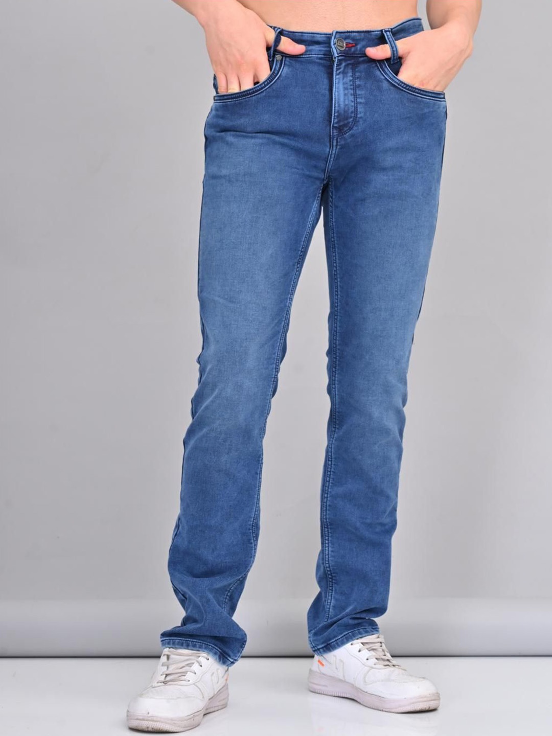

Jean Cafe Men Jean Cotton Mid-Rise Slim Fit Light Fade Jeans, Blue