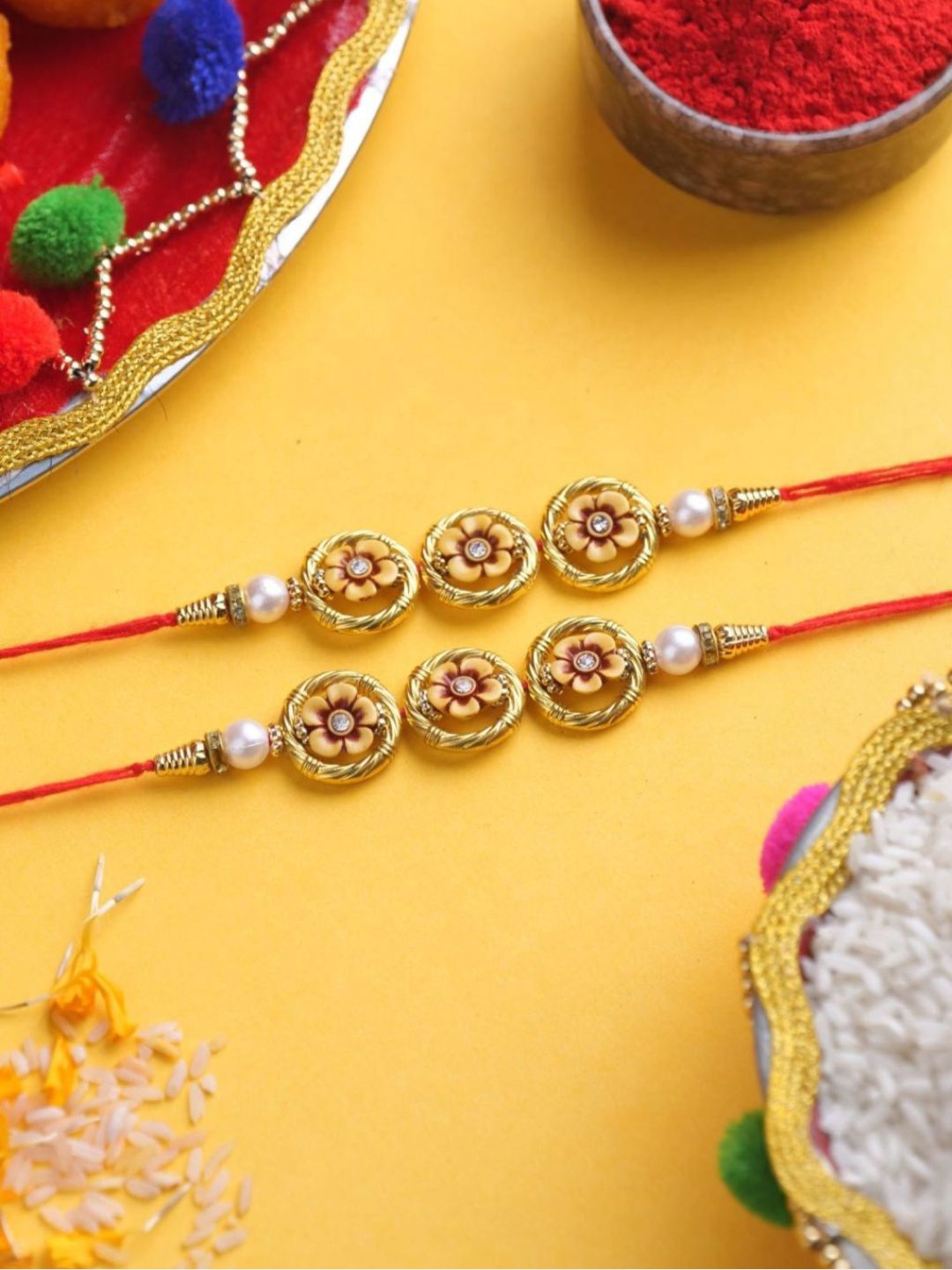 

Crunchy Fashion Thread Rakhi, Red