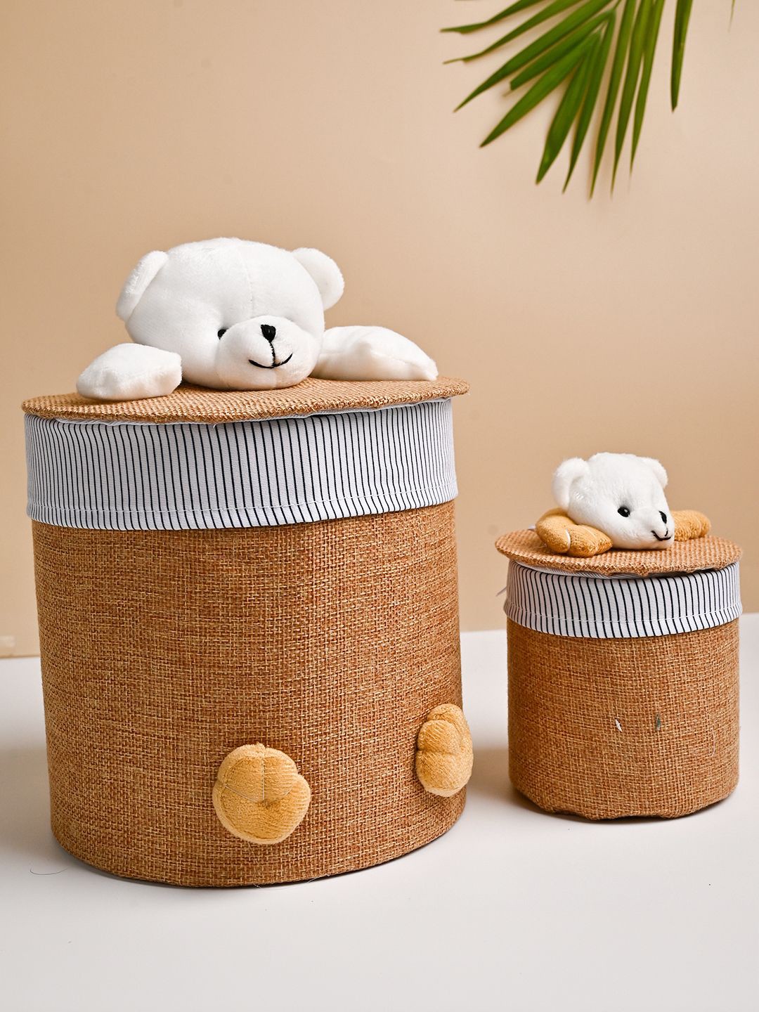 

MARKET99 Brown & White 2 Pieces Basket Organisers