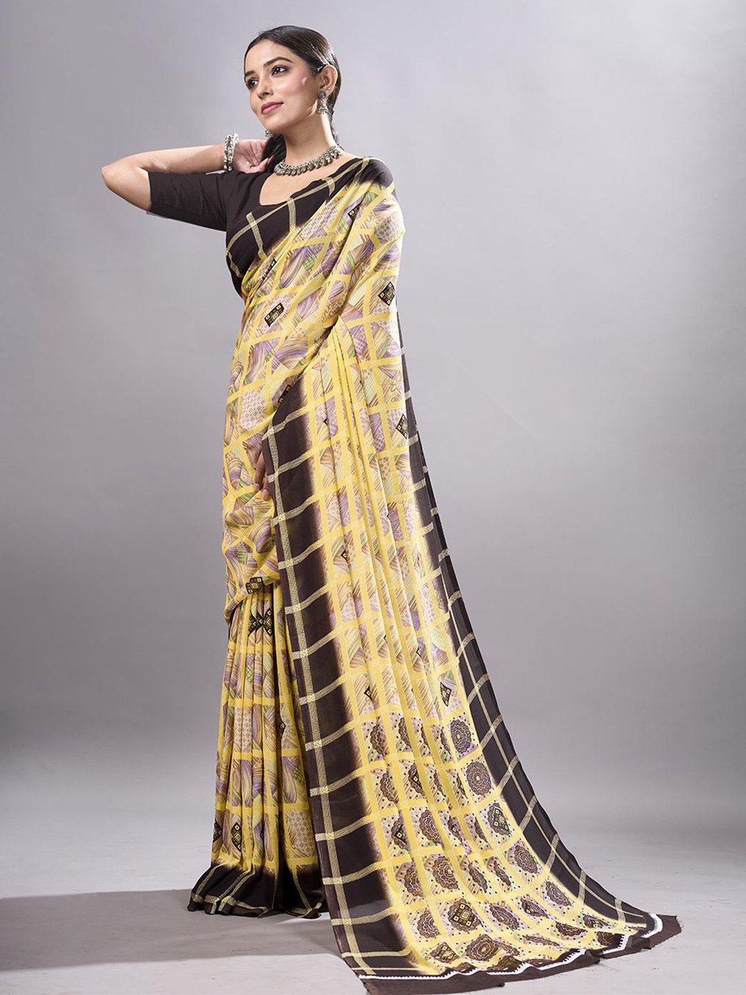 

VIRICA Poly Georgette Saree, Yellow