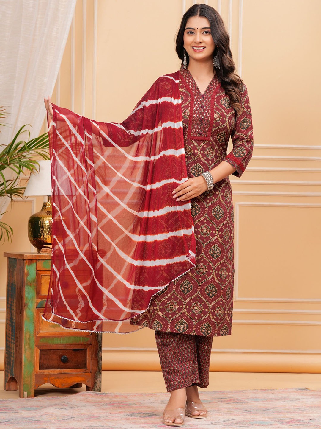 

Light Daisy Printed Sequinned Pure Cotton Straight Kurta with Trousers & Dupatta, Maroon