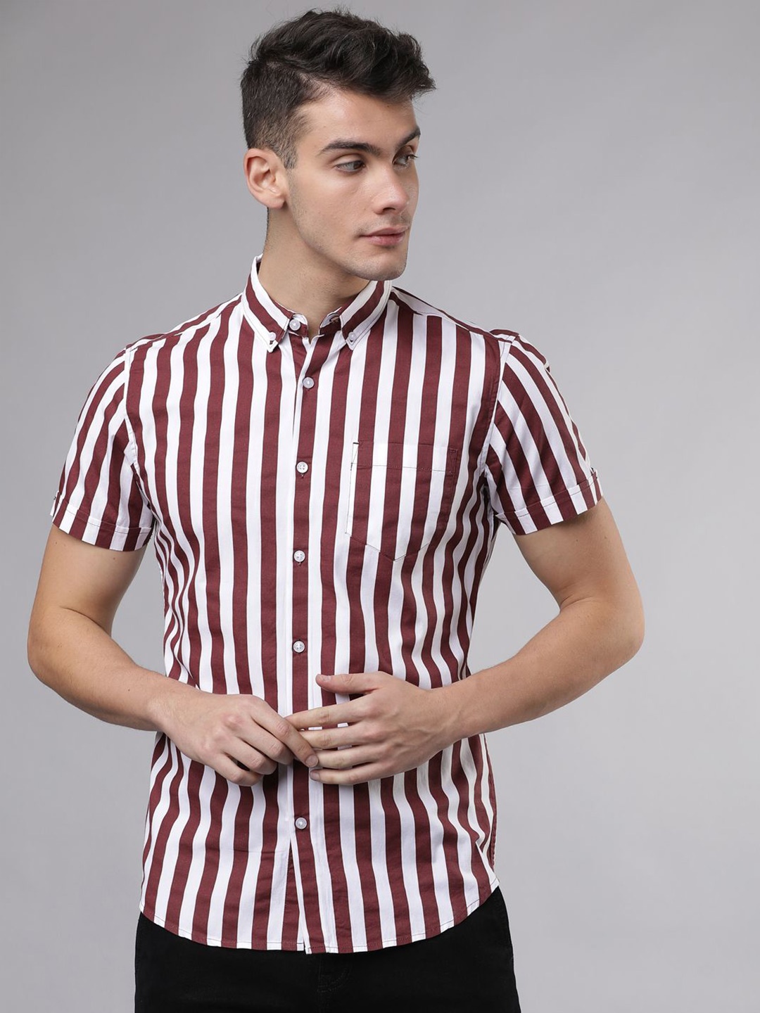 

HIGHLANDER Men Slim Fit Opaque Striped Casual Shirt, Maroon