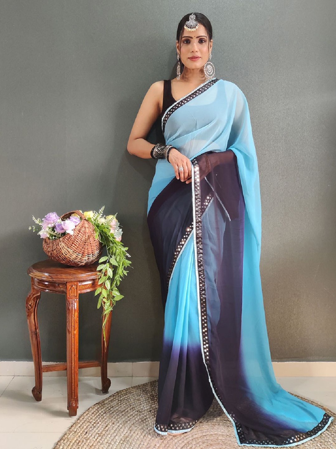 

APNISHA Ombre Pure Georgette Ready to Wear Saree, Turquoise blue