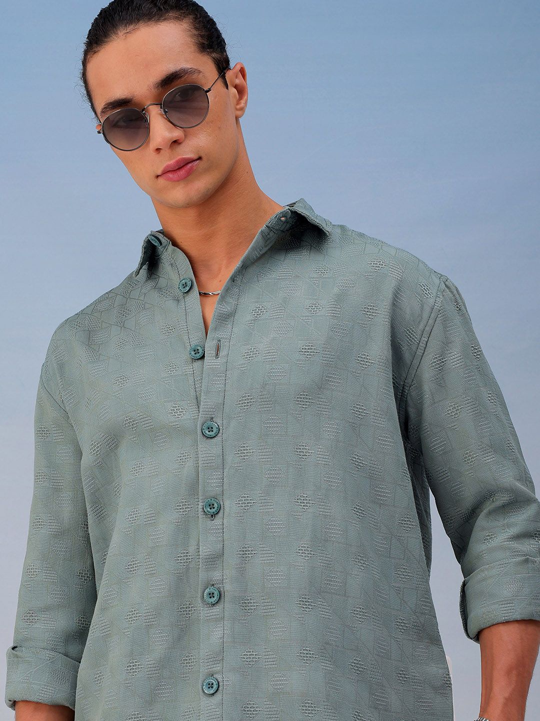 

The Indian Garage Co Men Relaxed Fit Dobby Textured Resortwear Shirt, Green