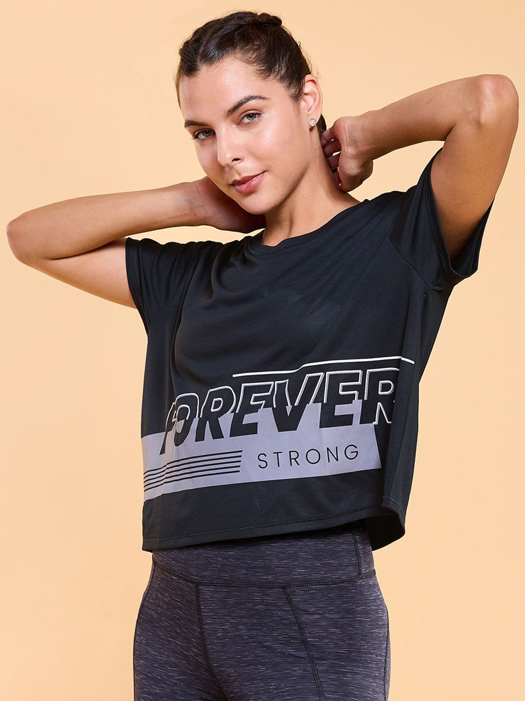 

Enamor Typographic Printed Drop Shoulder Sleeves Relaxed Fit Crop T-shirt A311, Black