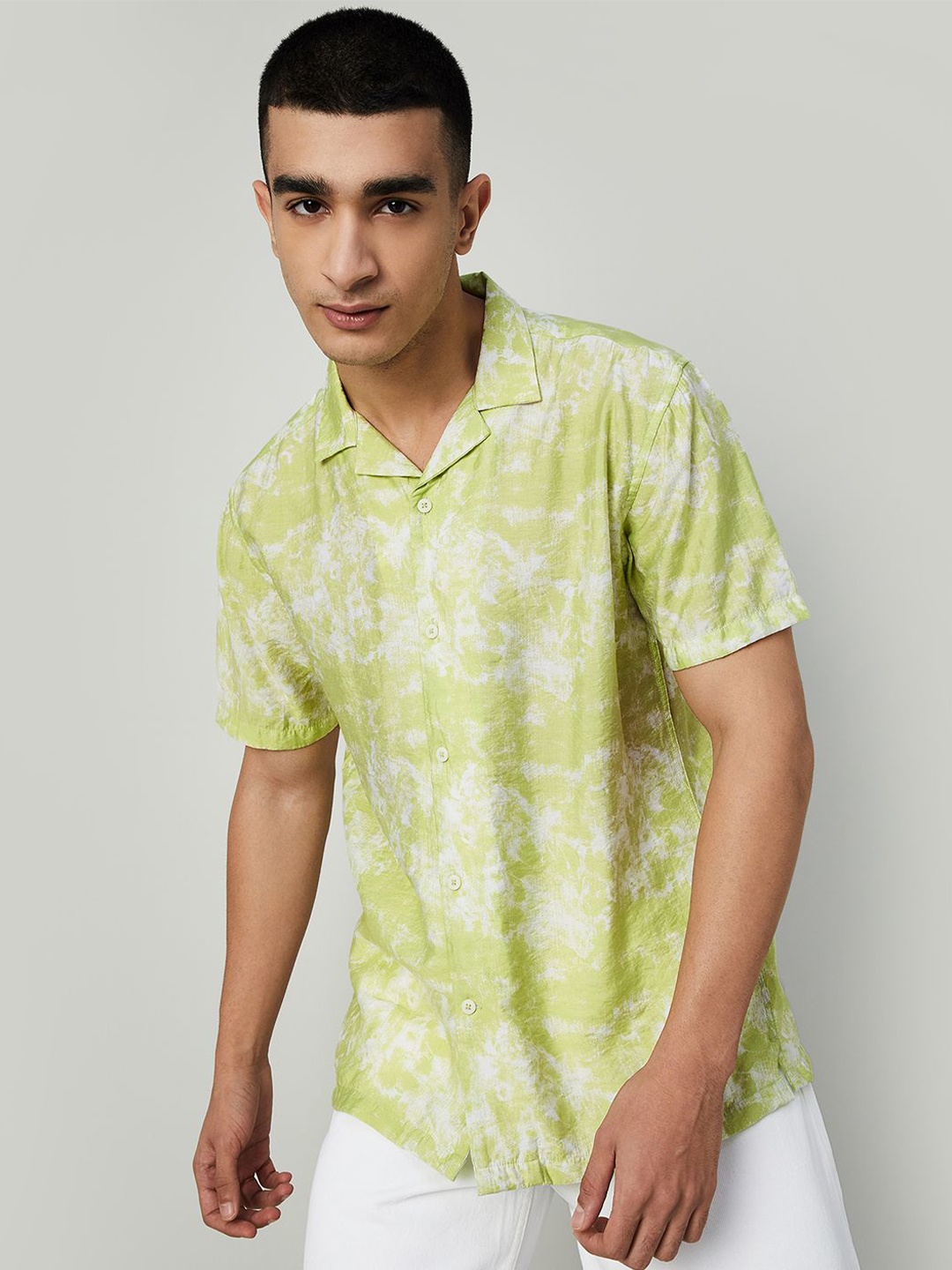 

Forca by Lifestyle Men Floral Opaque Printed Casual Shirt, Green