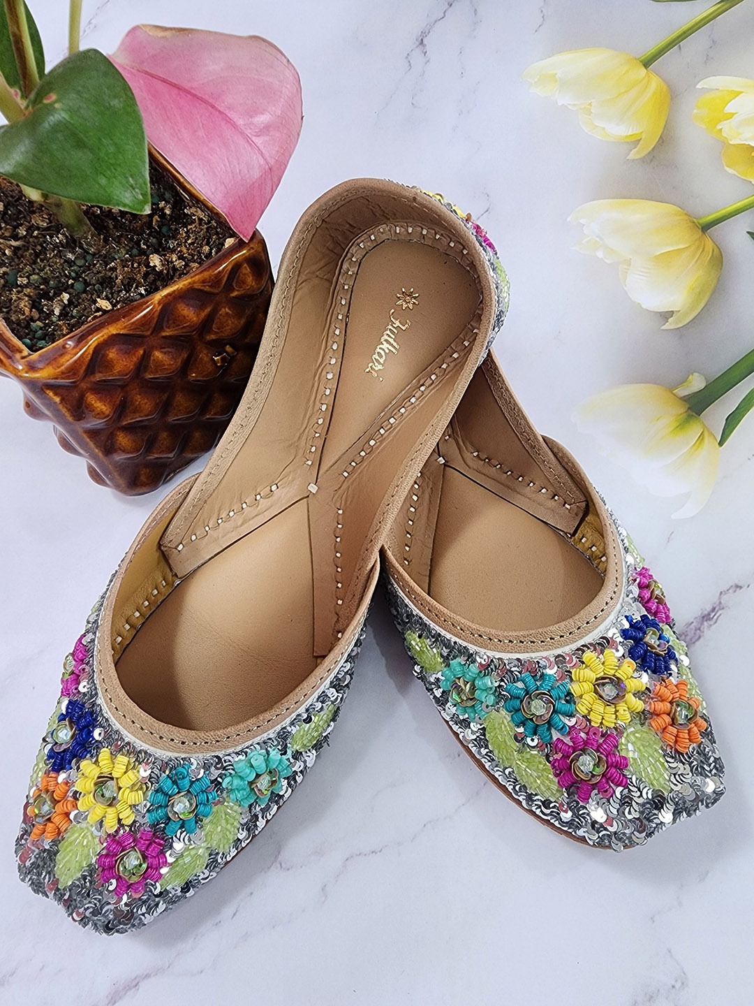 

Fulkari Women Embellished Leather Ethnic Mojaris Flats, Silver